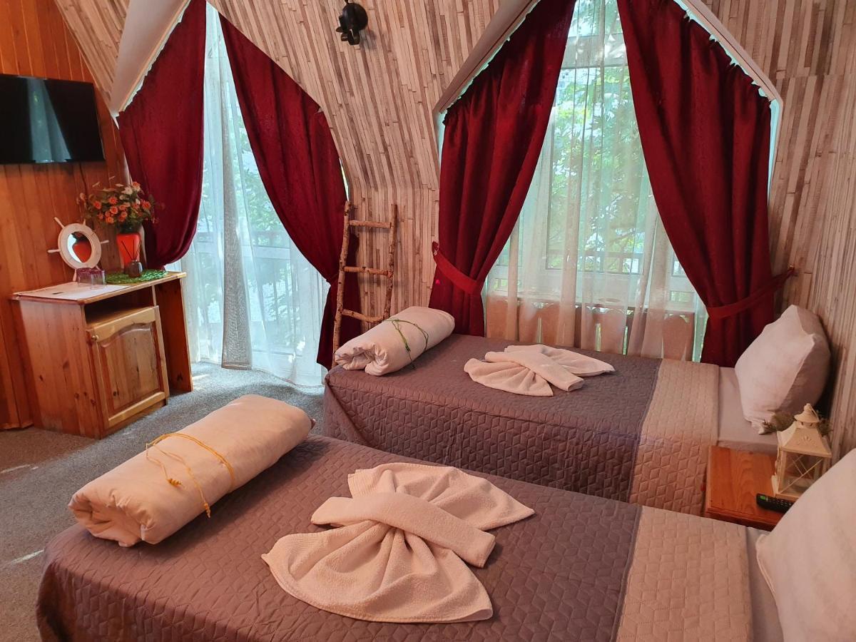 Семеен Хотел Българи Montana Extérieur photo