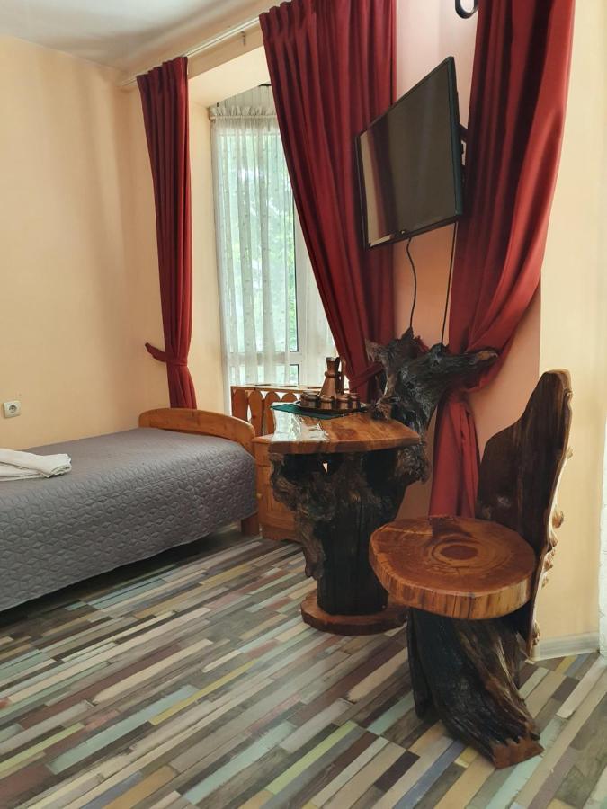 Семеен Хотел Българи Montana Extérieur photo